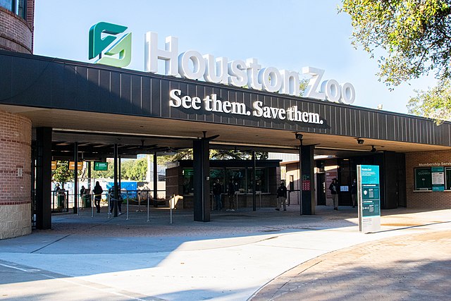 Houston Zoo - Top Ranked Zoos in US